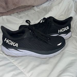 Hoka Clifton 8